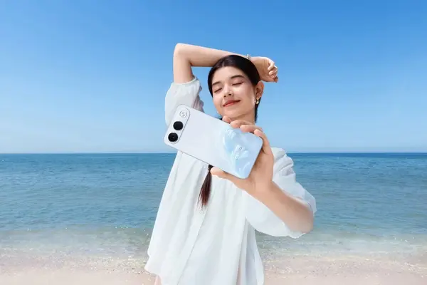 OPPO A7 Pro 5G: Pin 8.000 mAh, camera selfie 50MP góc rộng