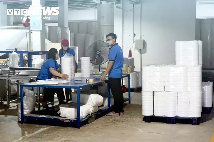 Áp lực chi phí gia tăng, doanh nghiệp vẫn tìm lối tăng trưởng