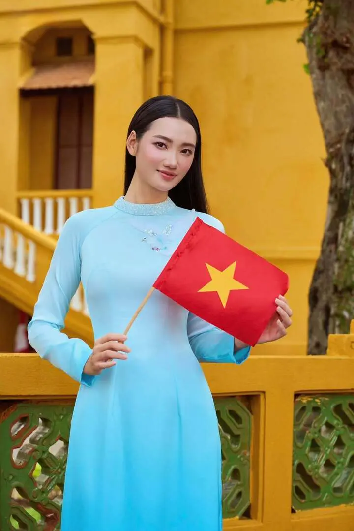 Tân Miss Universe Vietnam 2026: Quán quân quốc tế, từng đóng phim giờ vàng VTV