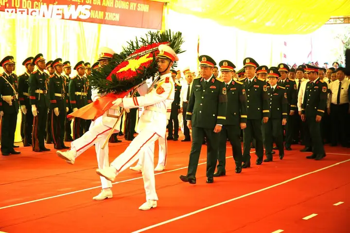 Xúc động lễ truy điệu, an táng 56 hài cốt liệt sĩ và đồng bào tử nạn ở Hải Phòng