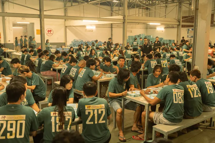 Vượt 100 tỷ đồng sau hơn 3 ngày, phim 'Trại buôn người' có gì mà gây sốt?