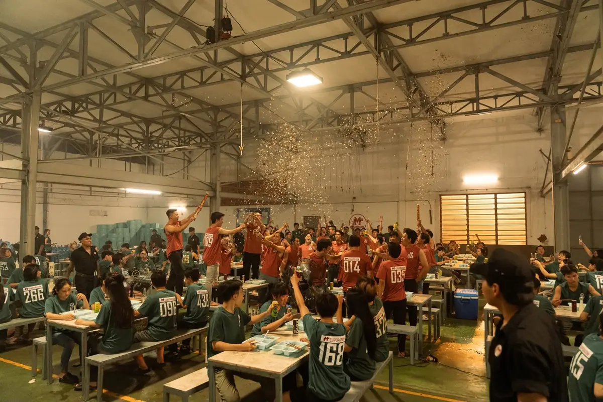 'Trại buôn người' cán mốc 300 tỷ đồng