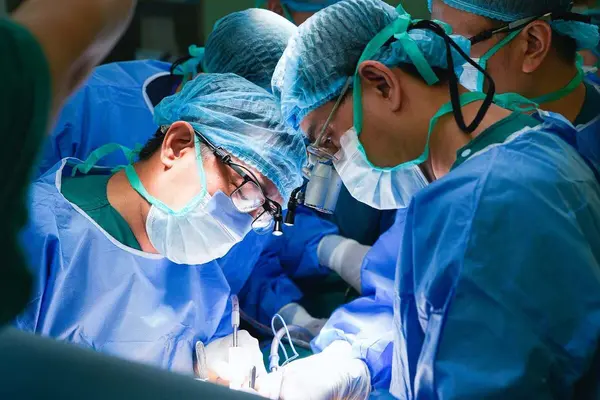 BV Bạch Mai cơ sở Ninh Bình: Công suất giường 112%, cứu nhiều ca hiểm nghèo