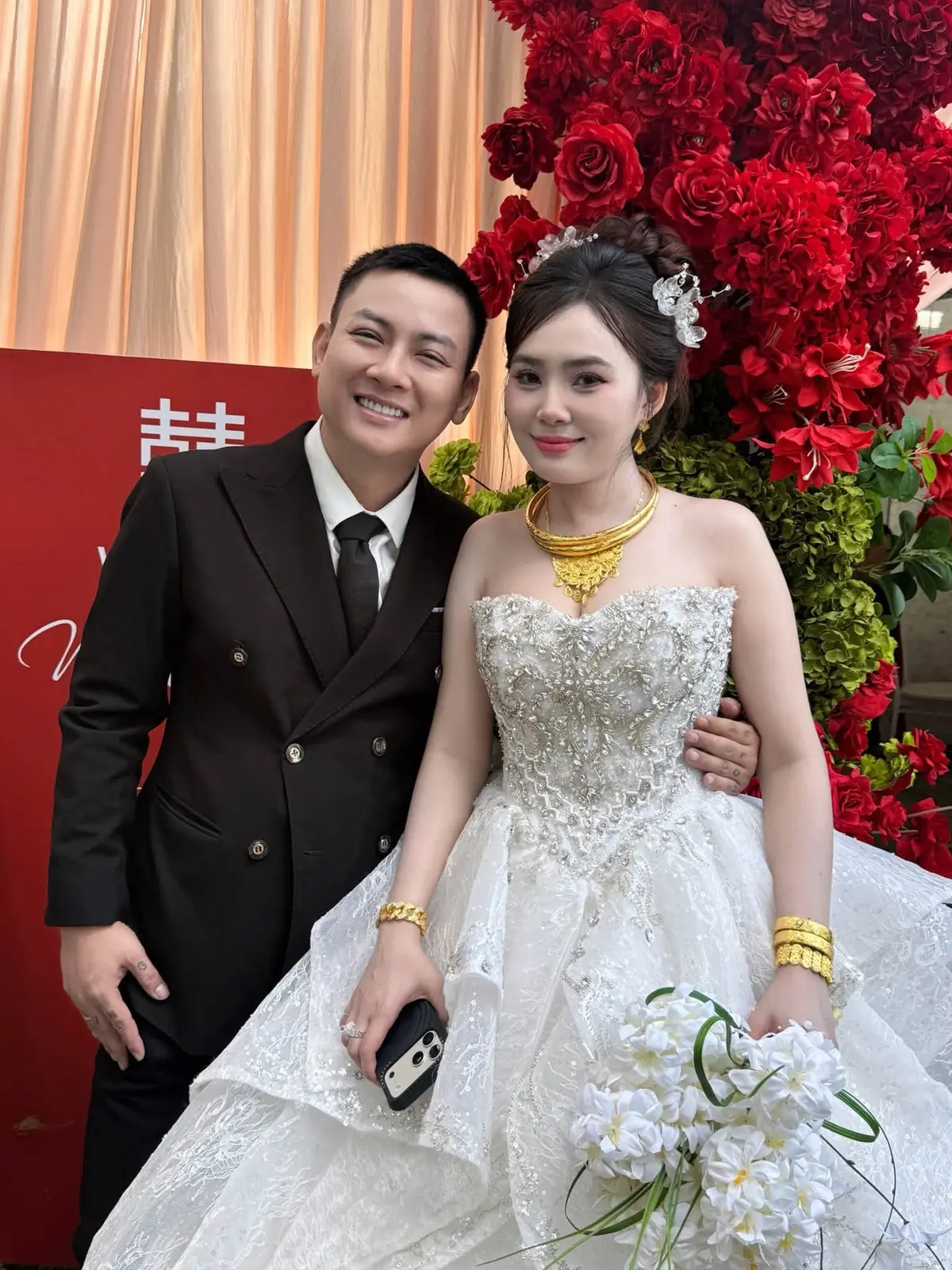 Hình ảnh tại nhà Hoài Lâm trước lễ cưới Ngọc Trinh