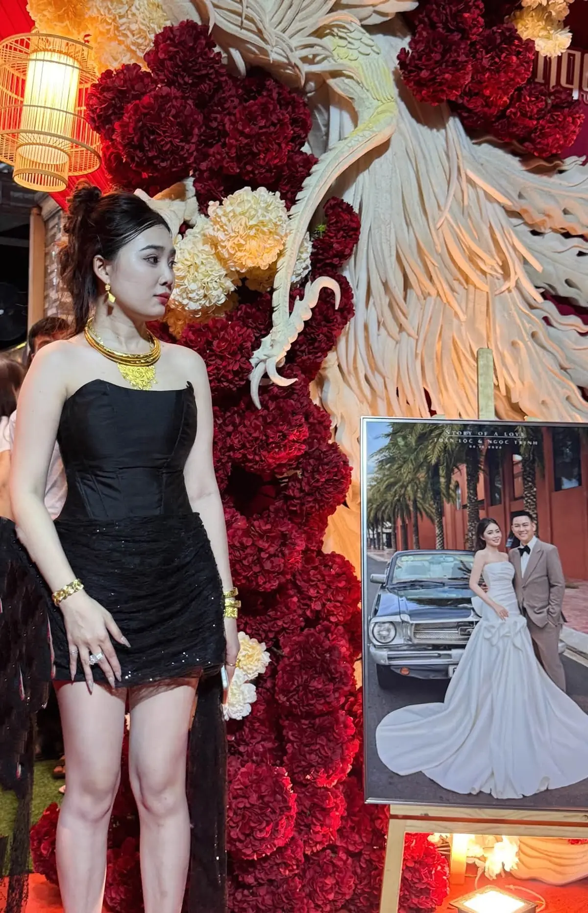 Hoài Lâm hạnh phúc bên vợ kém 9 tuổi