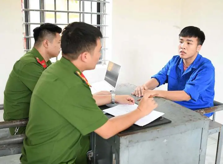 Triệt phá đường dây giả mạo ngân hàng lừa doanh nghiệp Nhật Bản 117 tỷ đồng