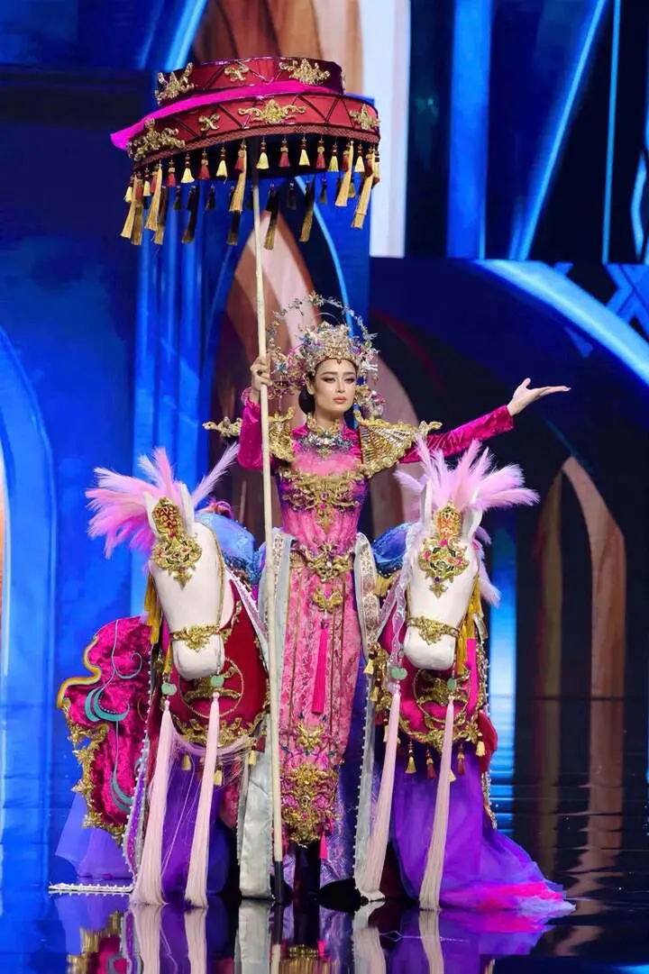 Hành trình giành Á hậu 4 Miss Grand International 2026 của Emoura Phạm