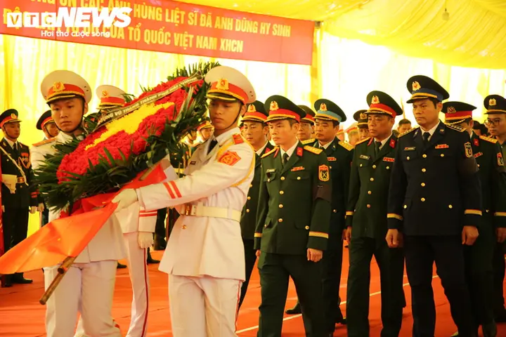 Xúc động lễ truy điệu, an táng 56 hài cốt liệt sĩ và đồng bào tử nạn ở Hải Phòng