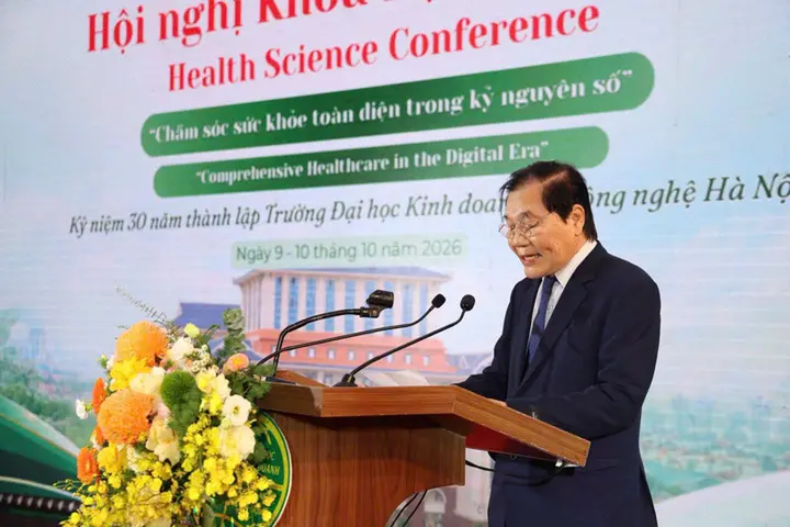 Hội nghị khoa học của HUBT: Chăm sóc sức khỏe toàn diện trong kỷ nguyên số