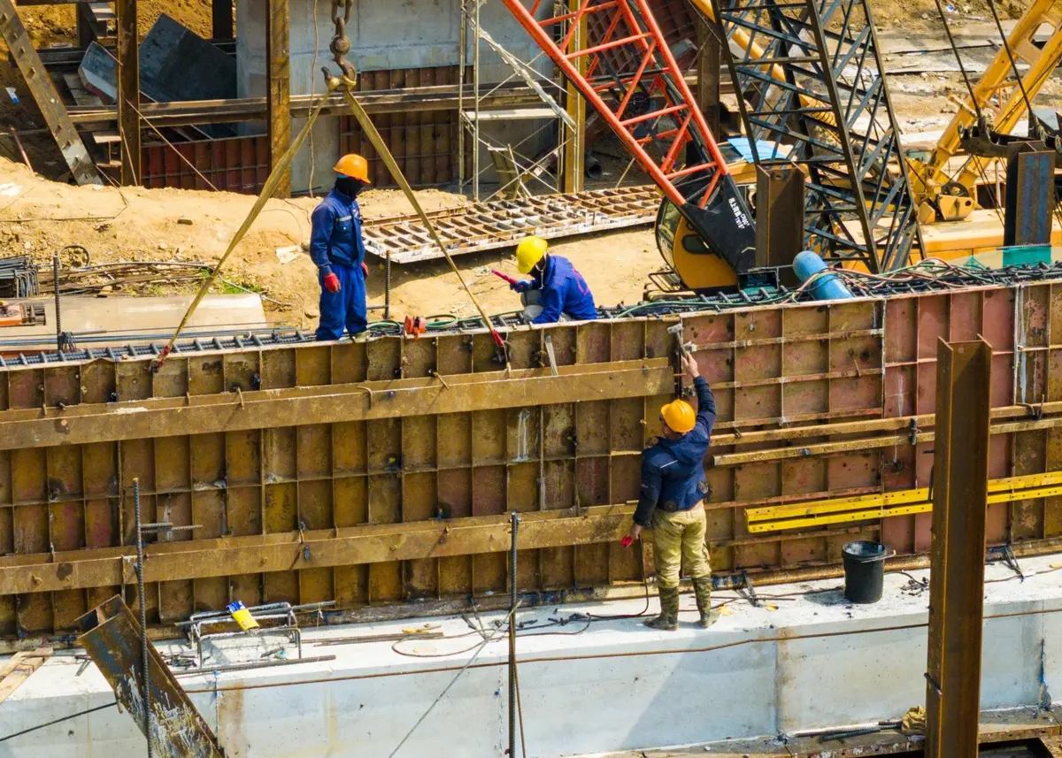 Những 'tay chơi' mới chia lại thị trường thầu xây dựng