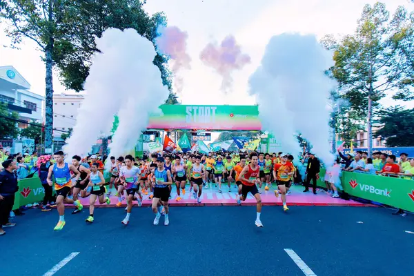 VPBank Đất Sen Hồng Music Marathon 2026 chứng kiến màn tranh tài hấp dẫn
