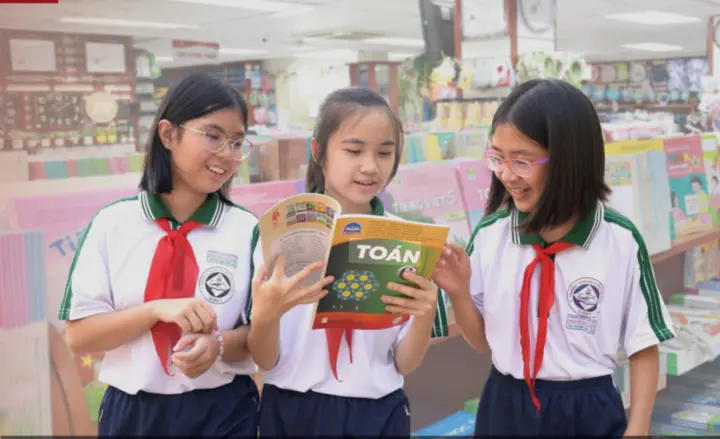 Chốt lộ trình làm bộ sách giáo khoa mới, sử dụng thống nhất toàn quốc 2028-2029