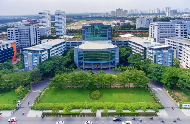16 trường đại học Việt Nam có doanh thu nghìn tỷ