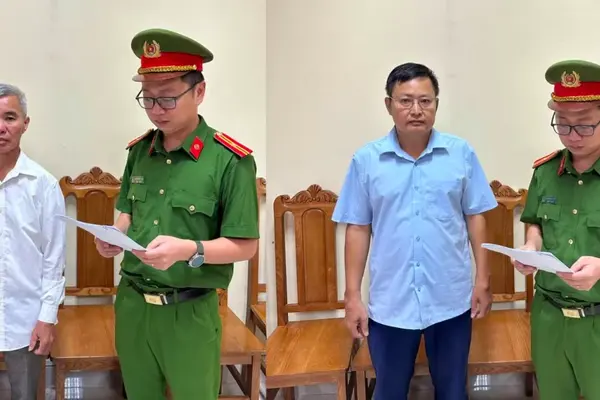 Khởi tố cán bộ địa chính và chủ tịch xã bán hơn nghìn m2 đất công ở Phú Thọ
