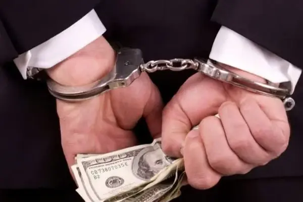 Nhân viên ngân hàng tham gia đường dây 'tuồn' hơn 40 triệu USD ra nước ngoài
