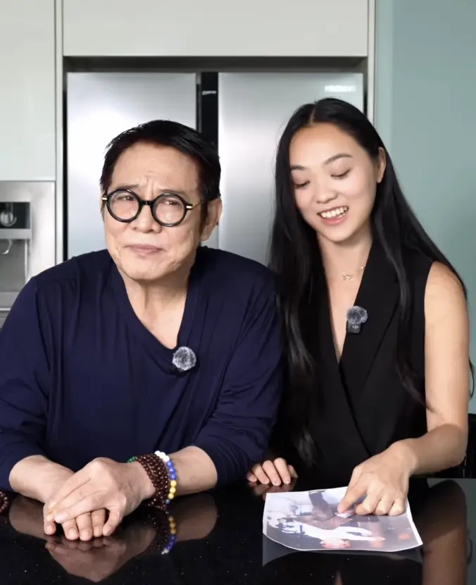 Lý Liên Kiệt bác tin ruồng bỏ vợ con