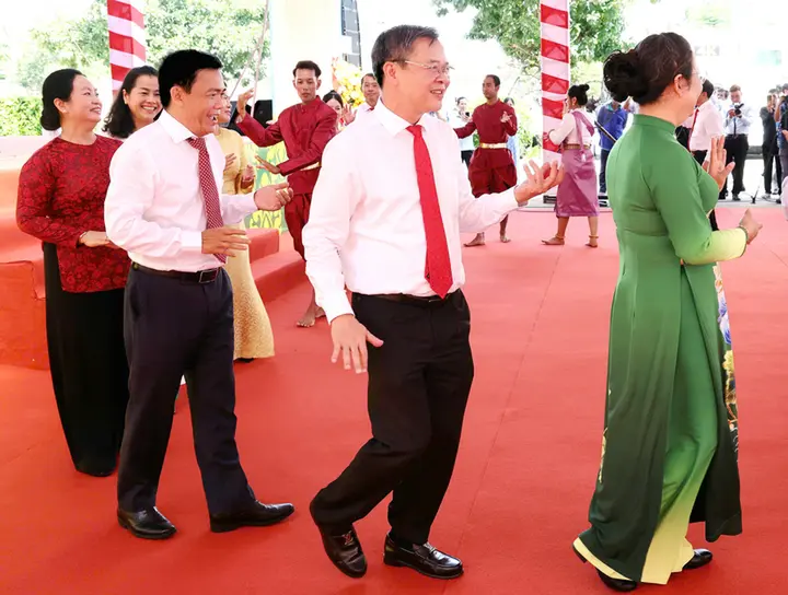 Cần Thơ tổ chức mừng lễ Sene Dolta cho đồng bào Khmer