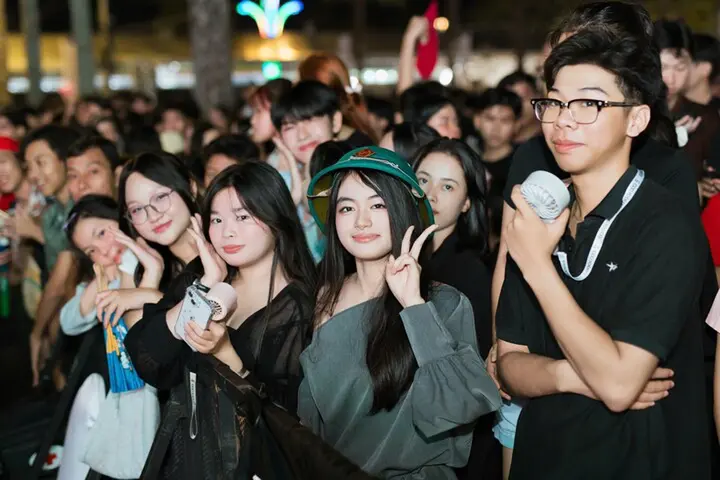VPBank Music Night bùng nổ, 'tiếp lửa' cho hơn 15.500 runner trước Race Day
