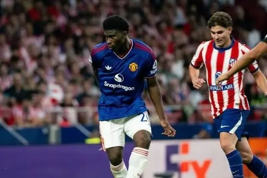 Baleba gây ấn tượng tại Champions League