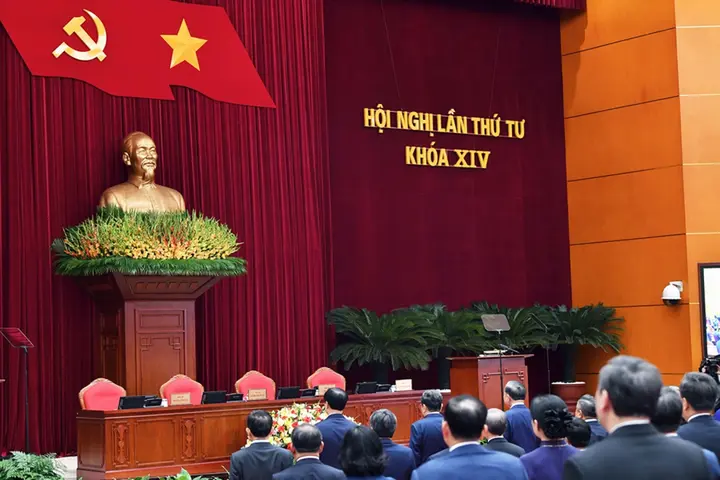Toàn cảnh bế mạc Hội nghị lần thứ tư Ban Chấp hành Trung ương Đảng khóa XIV