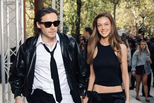 Gia đình Beckham tránh mặt nhau ở Paris