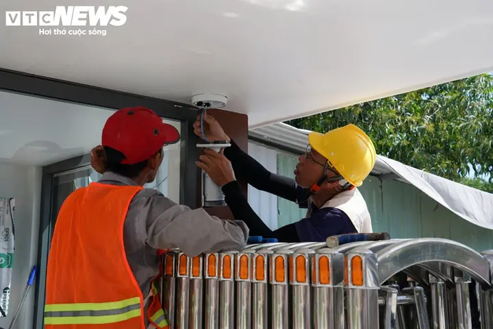 Bên trong các cống ngăn triều ở TP.HCM trước ngày vận hành