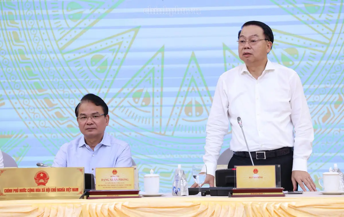 Sẽ cắt giảm thủ tục để nhà đầu tư nước ngoài vào thị trường chứng khoán