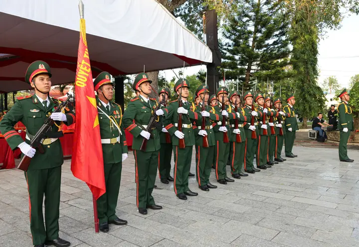 Cần Thơ tổ chức Lễ viếng, truy điệu và an táng 120 hài cốt liệt sĩ