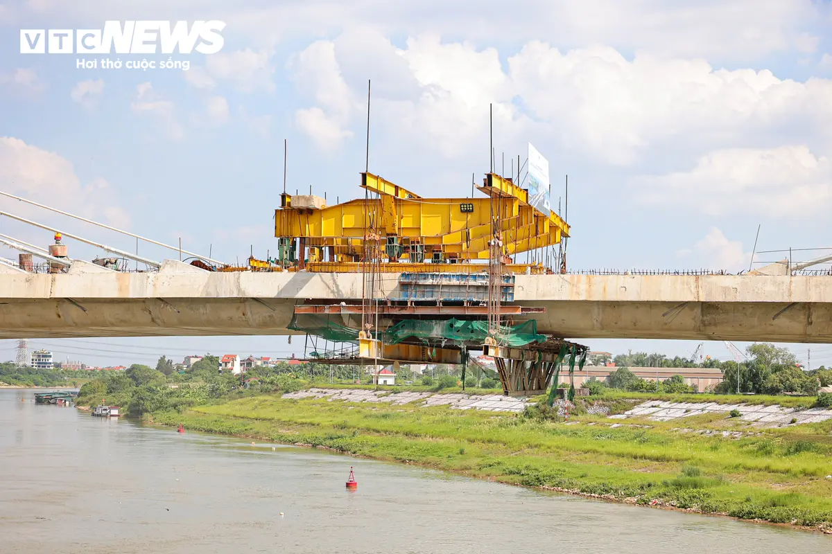 Hà Nội: Cầu Đuống mới hợp long, dự kiến thông xe năm 2026