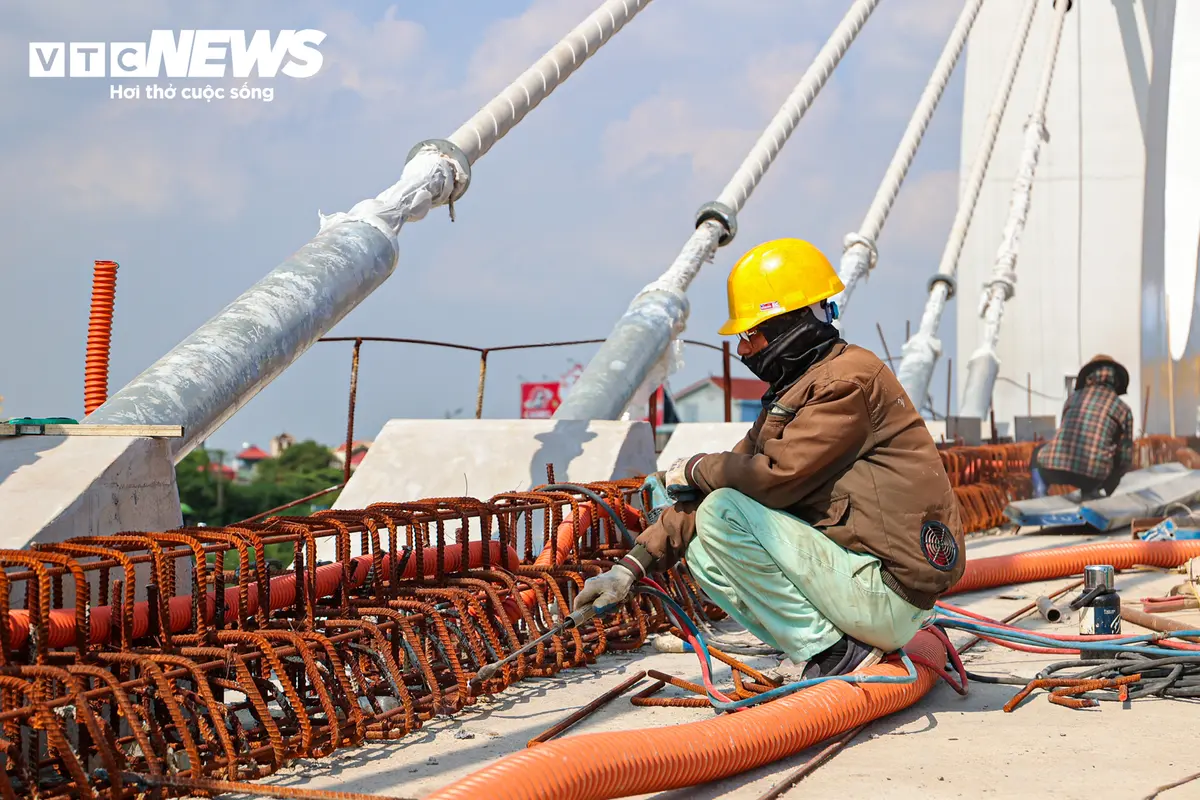 Hà Nội: Cầu Đuống mới hợp long, dự kiến thông xe năm 2026