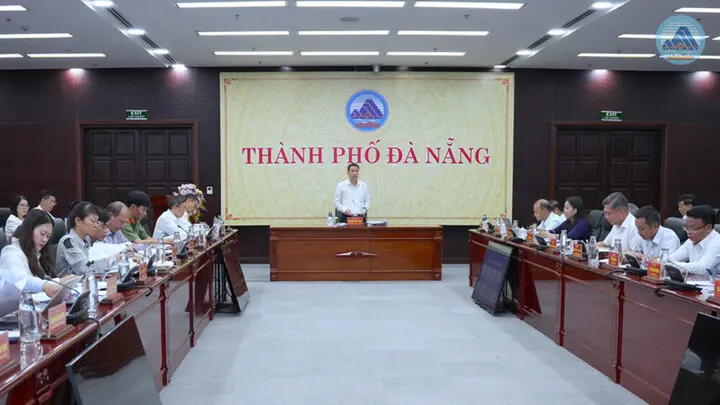 Sáng gỡ khó khoáng sản, chiều tháo vướng thủy điện, Đà Nẵng bứt tốc tăng trưởng