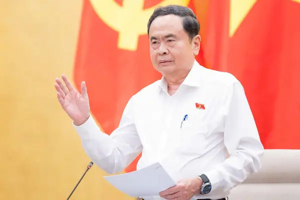 Chủ tịch Quốc hội: Kiên quyết không để xây dựng luật nhằm phục vụ lợi ích nhóm