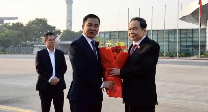 Chủ tịch Quốc hội Trần Thanh Mẫn lên đường thăm chính thức Trung Quốc