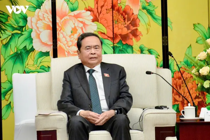 Chủ tịch Quốc hội đề nghị Hưng Yên và Thiểm Tây trở thành hợp tác điển hình