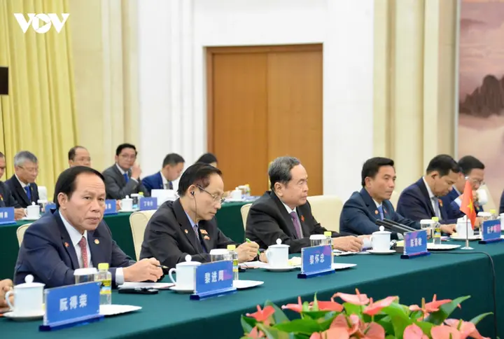 Chủ tịch QH Trần Thanh Mẫn hội kiến Chủ tịch Chính hiệp toàn quốc Trung Quốc