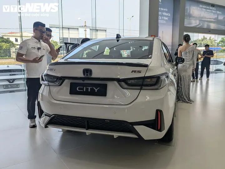 Honda City 2026: Lột xác ngoại thất, giá từ 539 triệu đồng