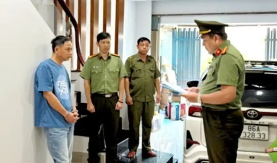 Phá đường dây lập công ty ‘ma’ mua bán hóa đơn nghìn tỷ đồng
