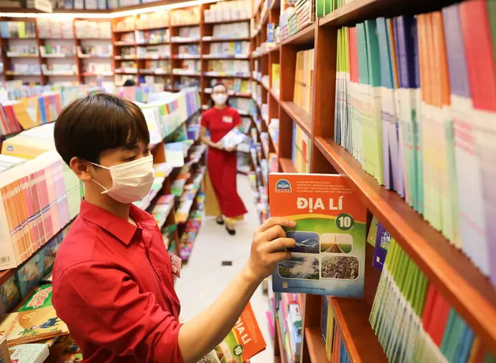 Chuẩn bị bộ sách giáo khoa mới lớp 1 đến 12, dự kiến sử dụng từ 2028