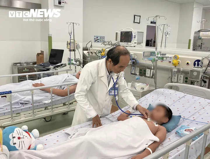 Nhiều dịch bệnh cùng tăng ở TP.HCM, nguy cơ 'dịch chồng dịch'