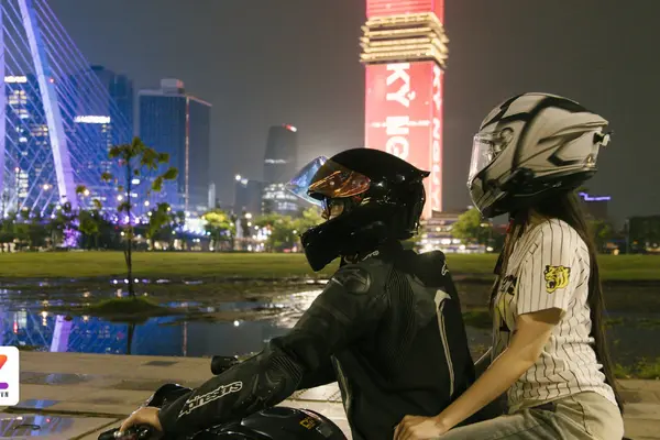 Dịch vụ ‘soái ca môtô’ TP.HCM ra sao sau 1 năm gây sốt