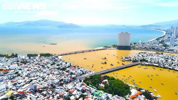 Chiêm ngưỡng kiến trúc độc đáo của di tích ngàn năm tuổi ở Khánh Hoà