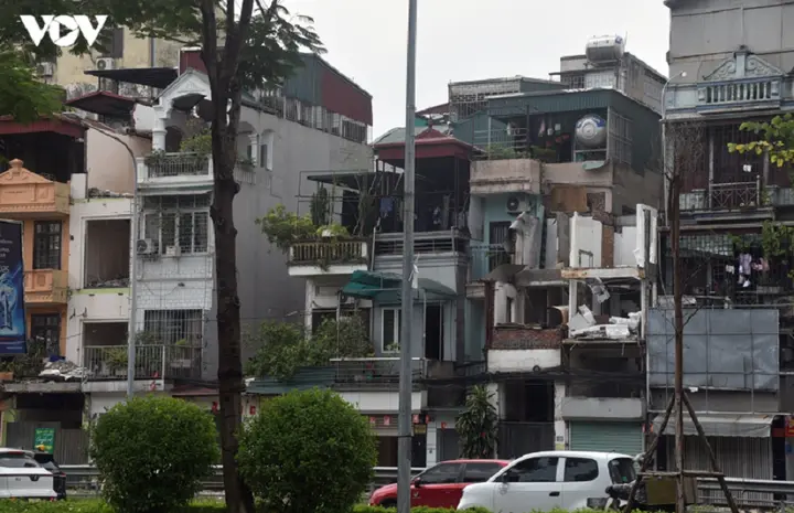 Nhiều nhà dân rục rịch di dời để mở rộng đường Giải Phóng - trục Quốc lộ 1A