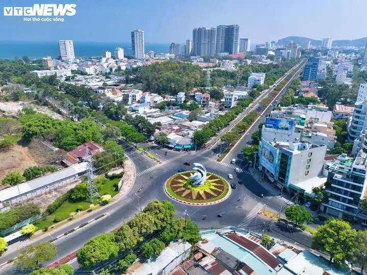 TP.HCM đẩy nhanh thi công Metro số 2, sắp khởi công thêm 3 tuyến mới