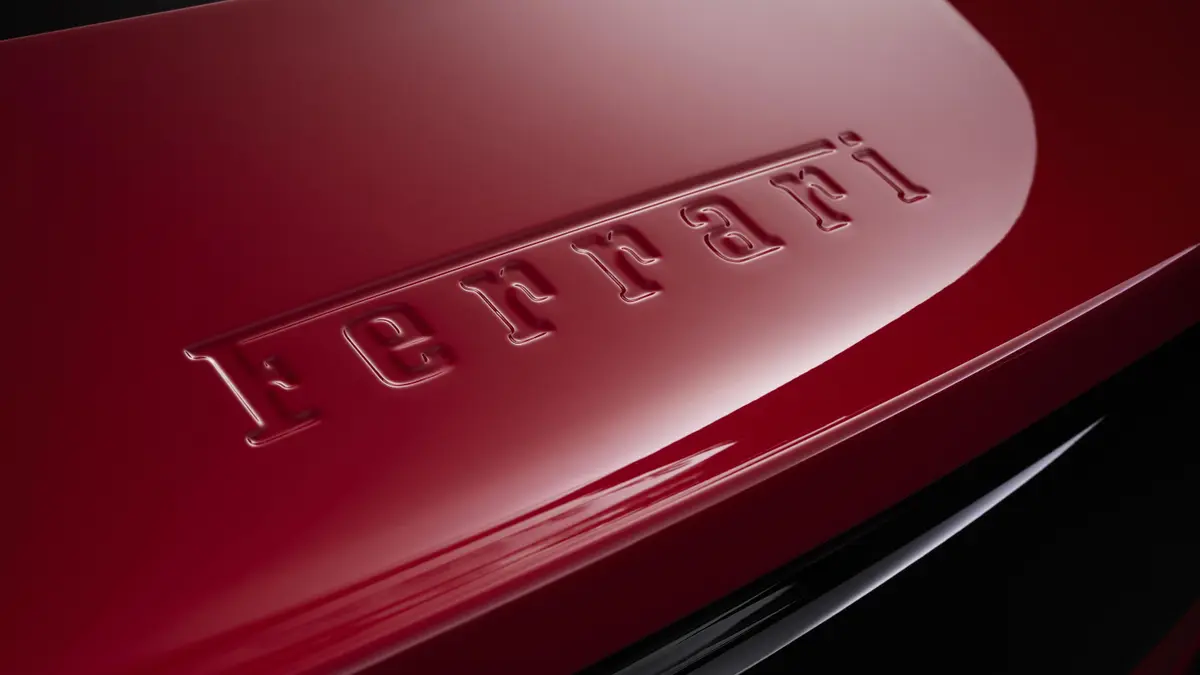 Ferrari phát triển chiếc xe điện đầu tiên sau câu nói của Jeff Bezos