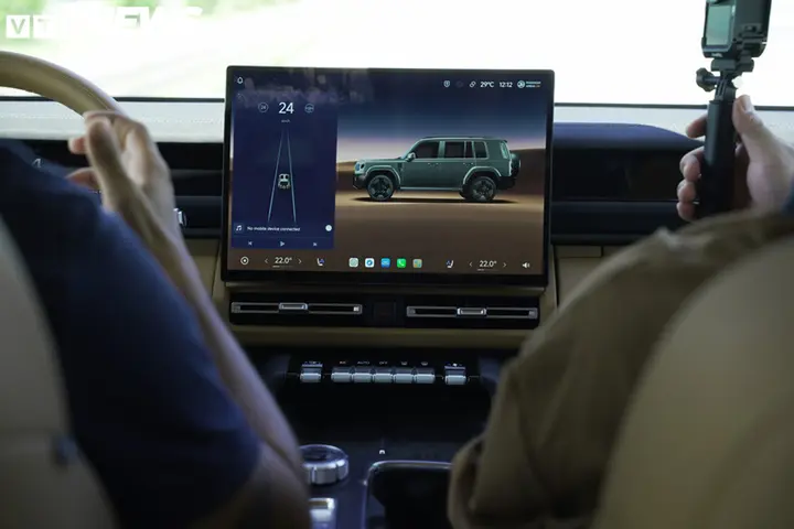 ICaur V27 sắp ra mắt Việt Nam: SUV EREV dáng hầm hố mạnh hơn 400 mã lực