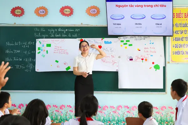 Tín dụng số càng thuận tiện, kiến thức tài chính càng quan trọng