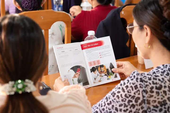 Tín dụng số càng thuận tiện, kiến thức tài chính càng quan trọng