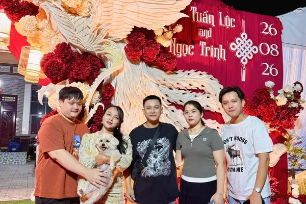 Hình ảnh tại nhà Hoài Lâm trước lễ cưới Ngọc Trinh
