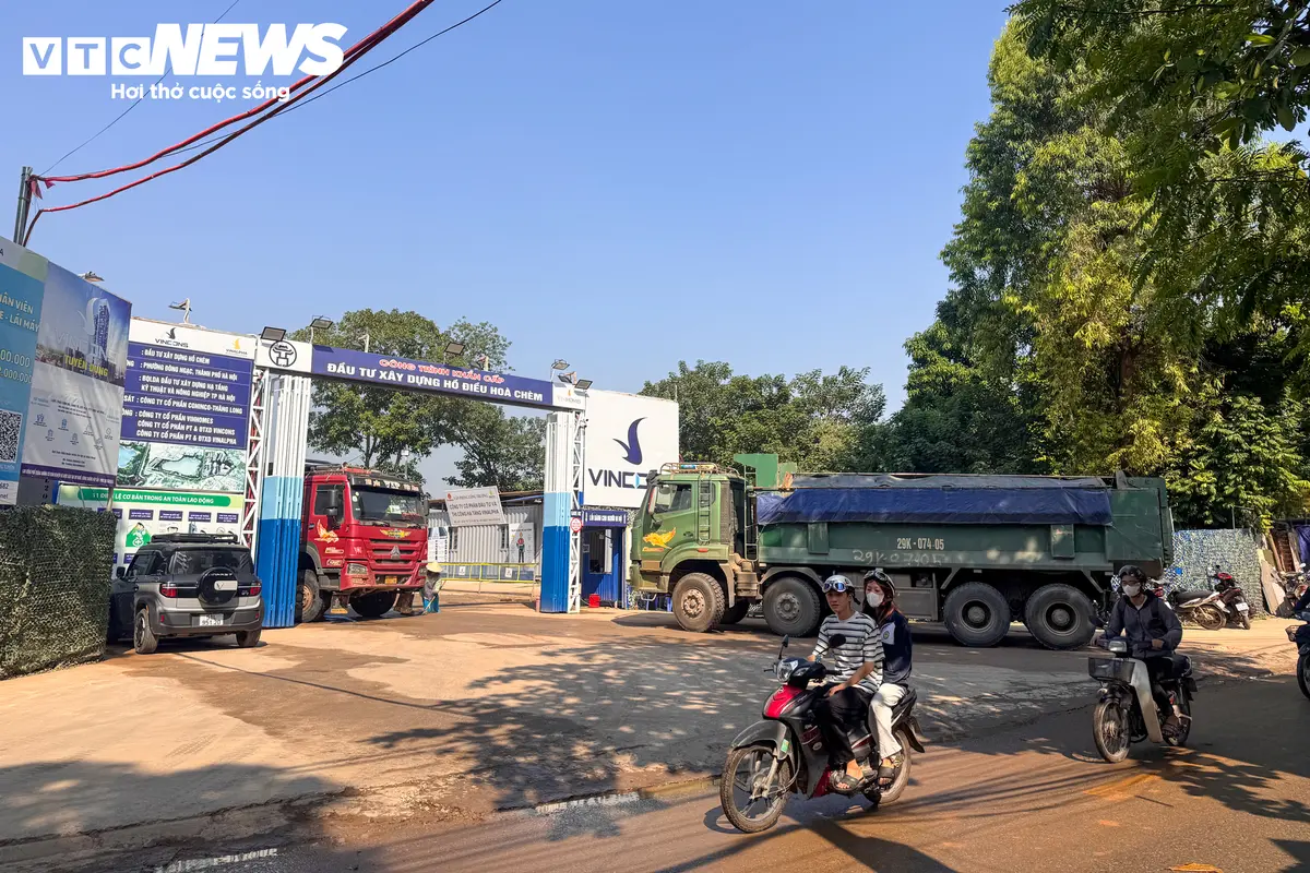 Công trường hồ điều hòa gần 500 tỷ đồng ở cửa ngõ phía Bắc Hà Nội