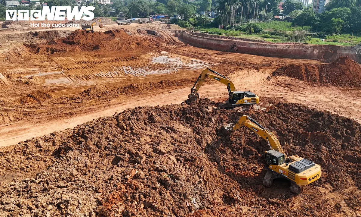 Công trường hồ điều hòa gần 500 tỷ đồng ở cửa ngõ phía Bắc Hà Nội